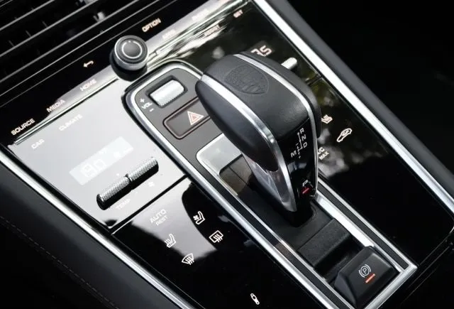 Porsche Panamera Turbo S =SportChrono= Carbon/Sport Design Г Image 8