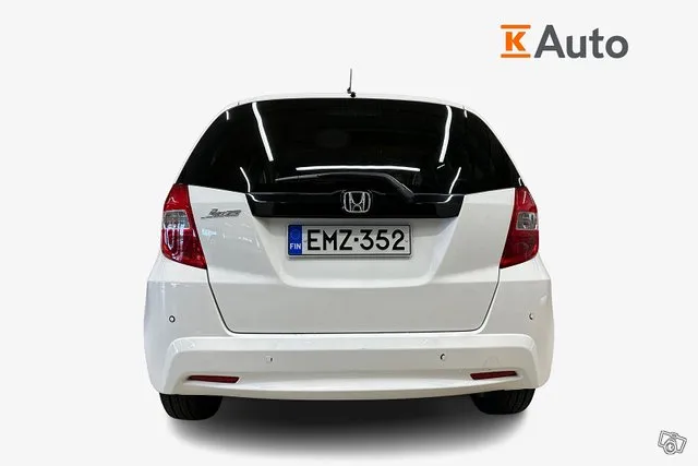 Honda Jazz 5D 1,4i Comfort Plus CVT *Vakkari / Ilmastointi / Image 3