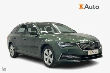 Skoda Superb Combi 1,4 TSI PHEV Style iV DSG * ACC / Koukku / Digimittaristo / PA lisälämmitin / Panoraama*